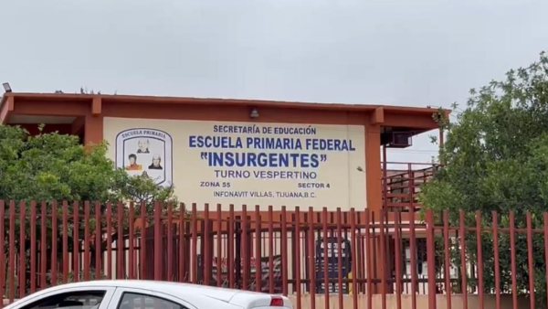 Padres cierran escuela en Tijuana por falta de intendentes